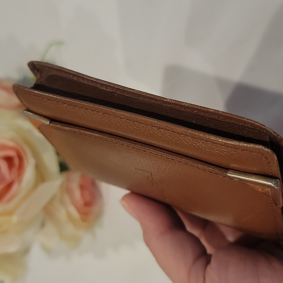 Authentic YSL card wallet - Picture 5 of 8